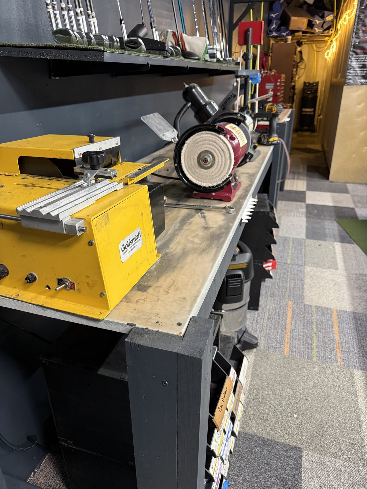 Shaft cutting & finishing station